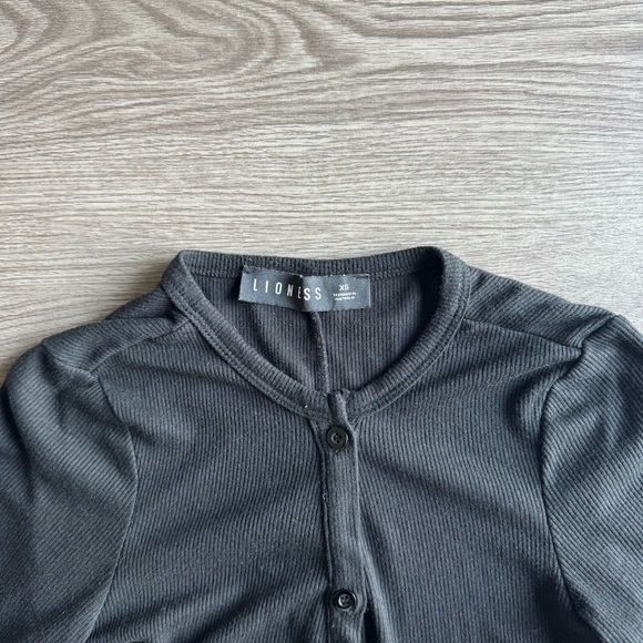 Lioness romper - Picture 2 of 2